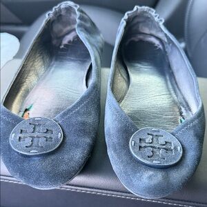 Tory Burch Women's Suede Navy Minnie Flats 10